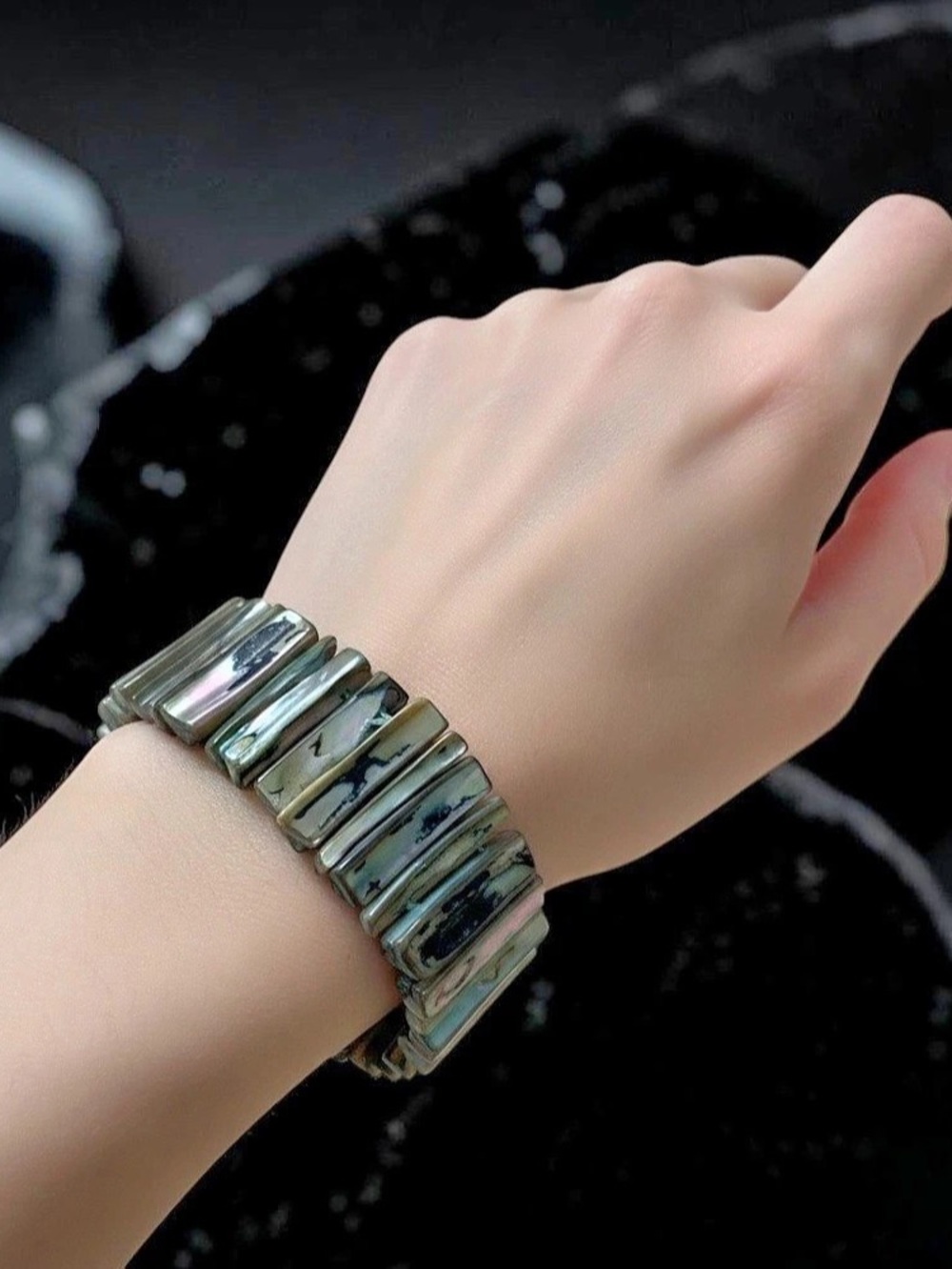 Silver Elasticated Abalone Shell Link Bracelet